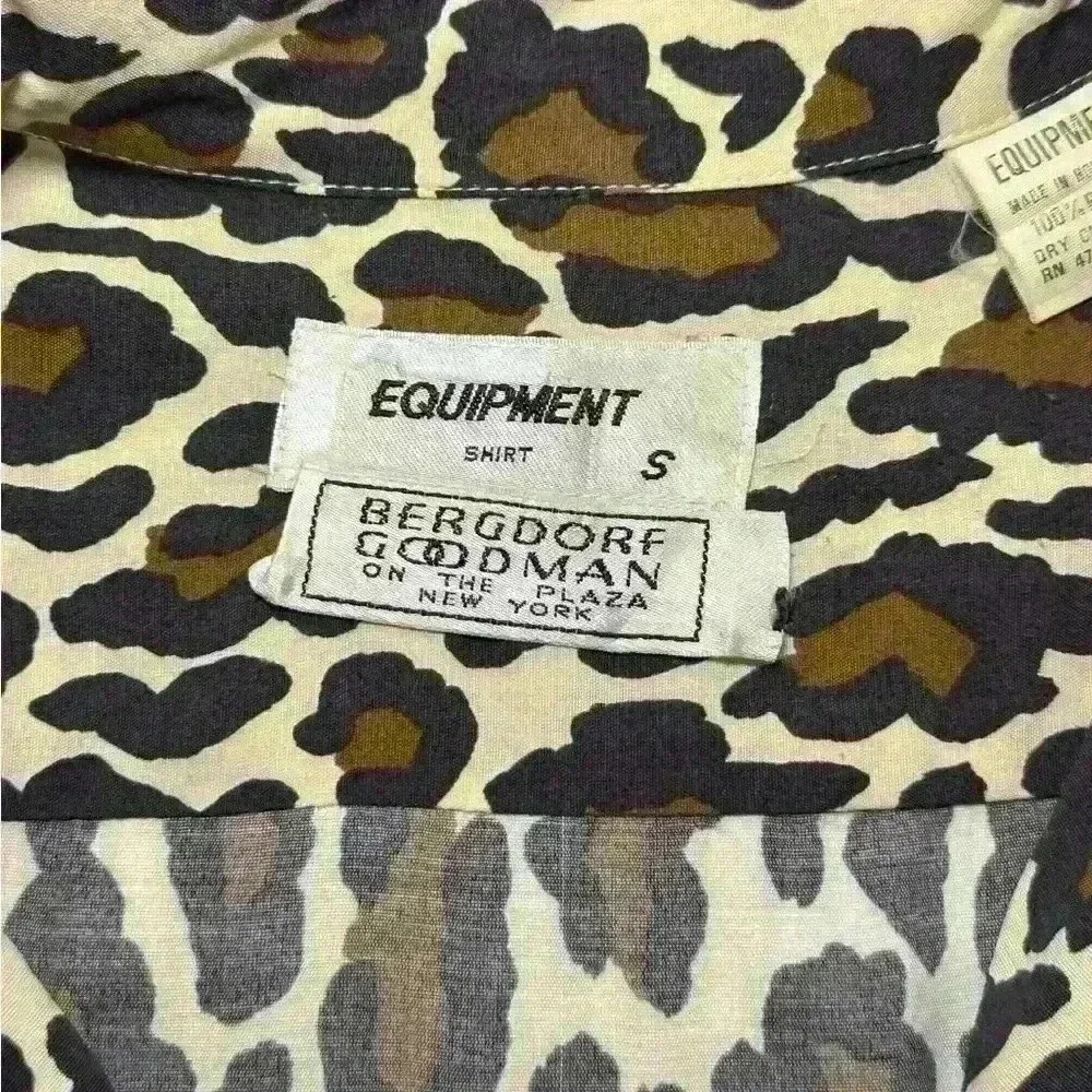 Vintage Bergdorf Goodman Long Sleeve 100% Rayon Leopard Button Down Women Small - Picture 5 of 13
